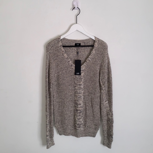LINE | cable Knit Sweater V Neck Size small - Picture 3 of 11